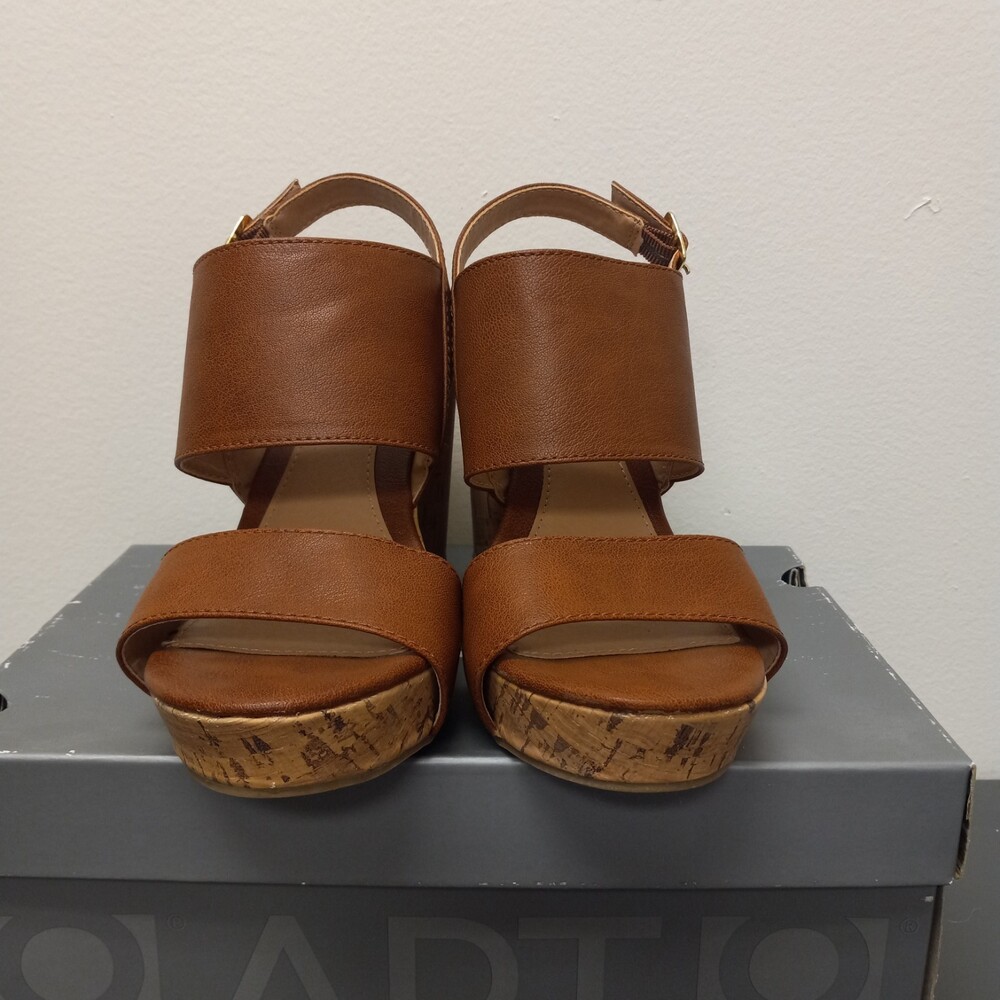 Apt. 9 Wedge Sandals Tan Strap Size 8   4.25” High Heel Shoes - Picture 3 of 14